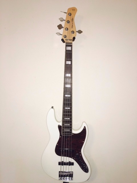 Sire Marcus Miller 5-String Bass
